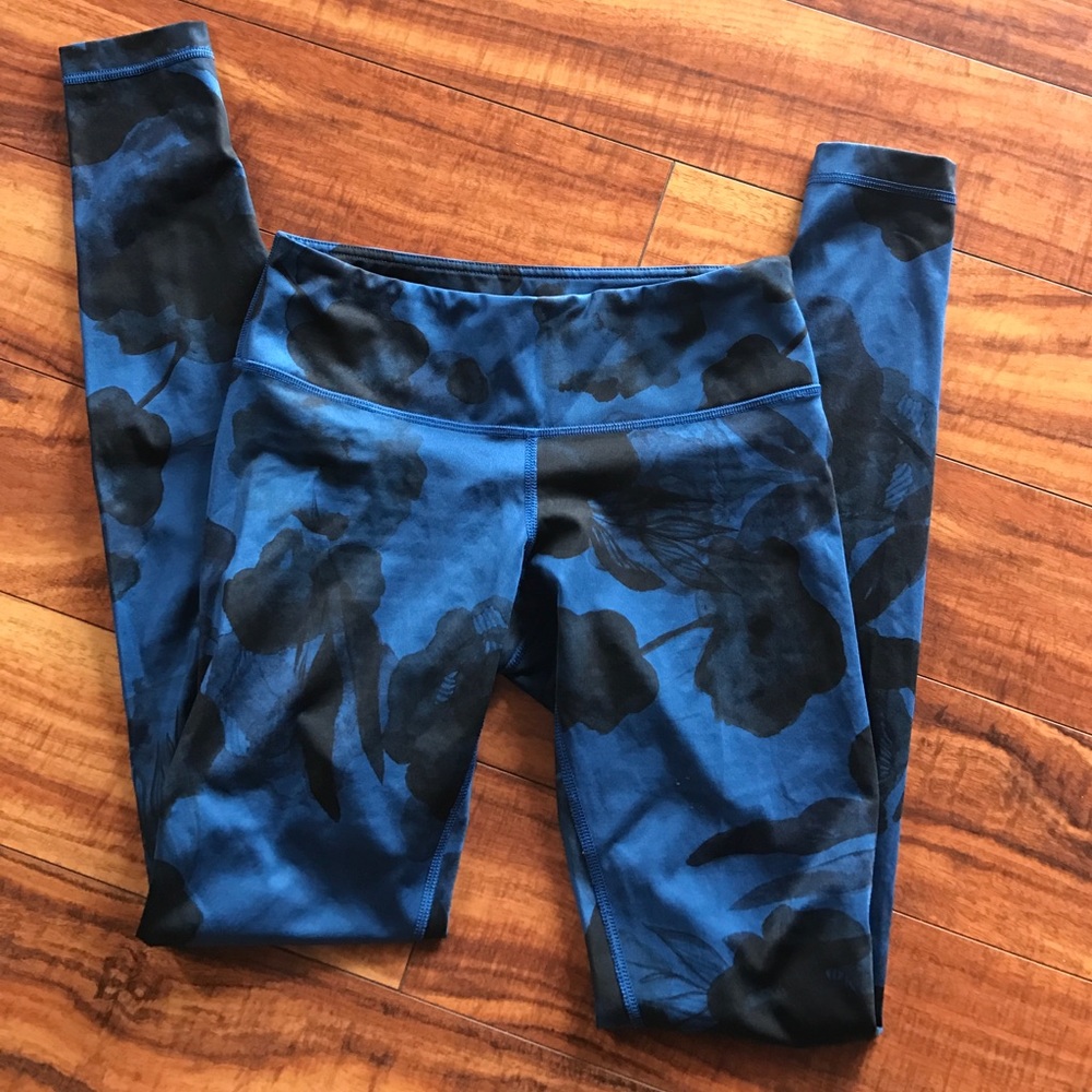 Lululemon navy and black floral leggings